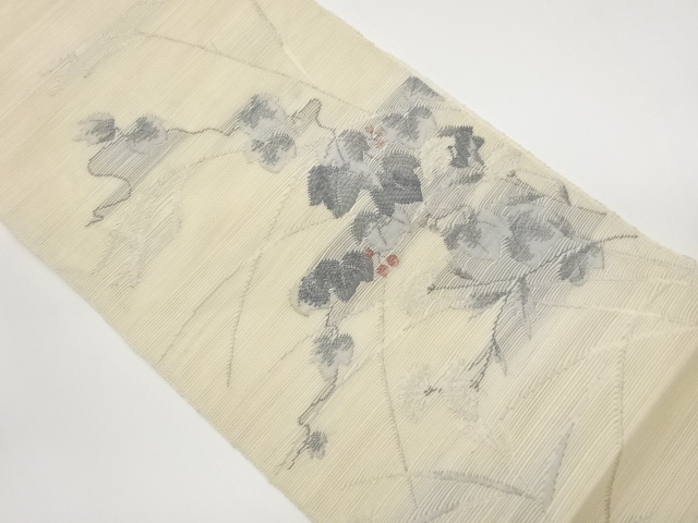 紗紬蔦に草花・実模様織出し名古屋帯